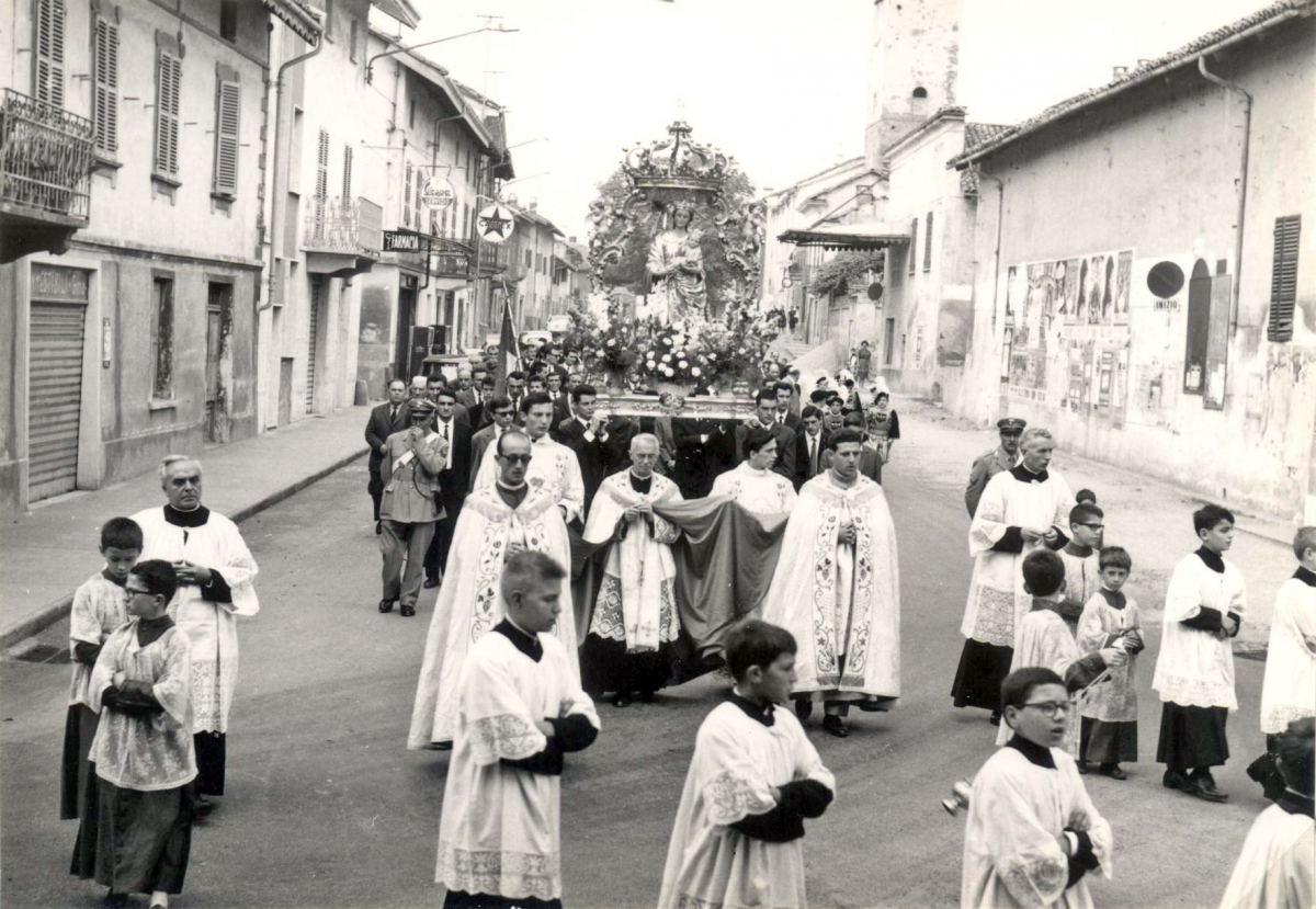 1965-9-10 processione MdG  